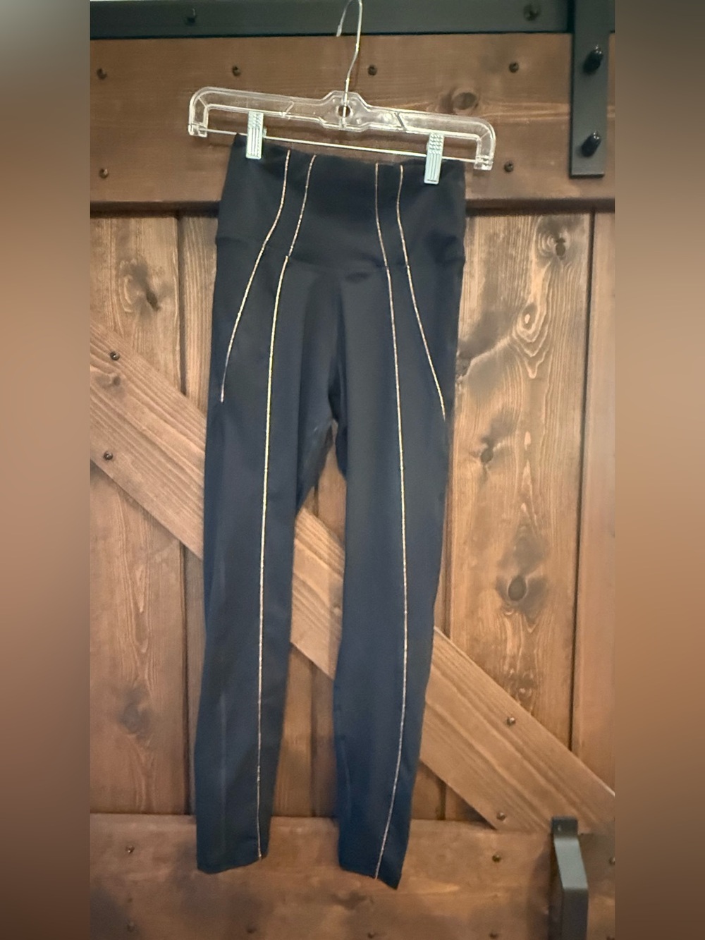 Nike Womens Yoga Dri-Fit High Waist 7/8 Rose Gold Metallic Trim Black Leggings S
